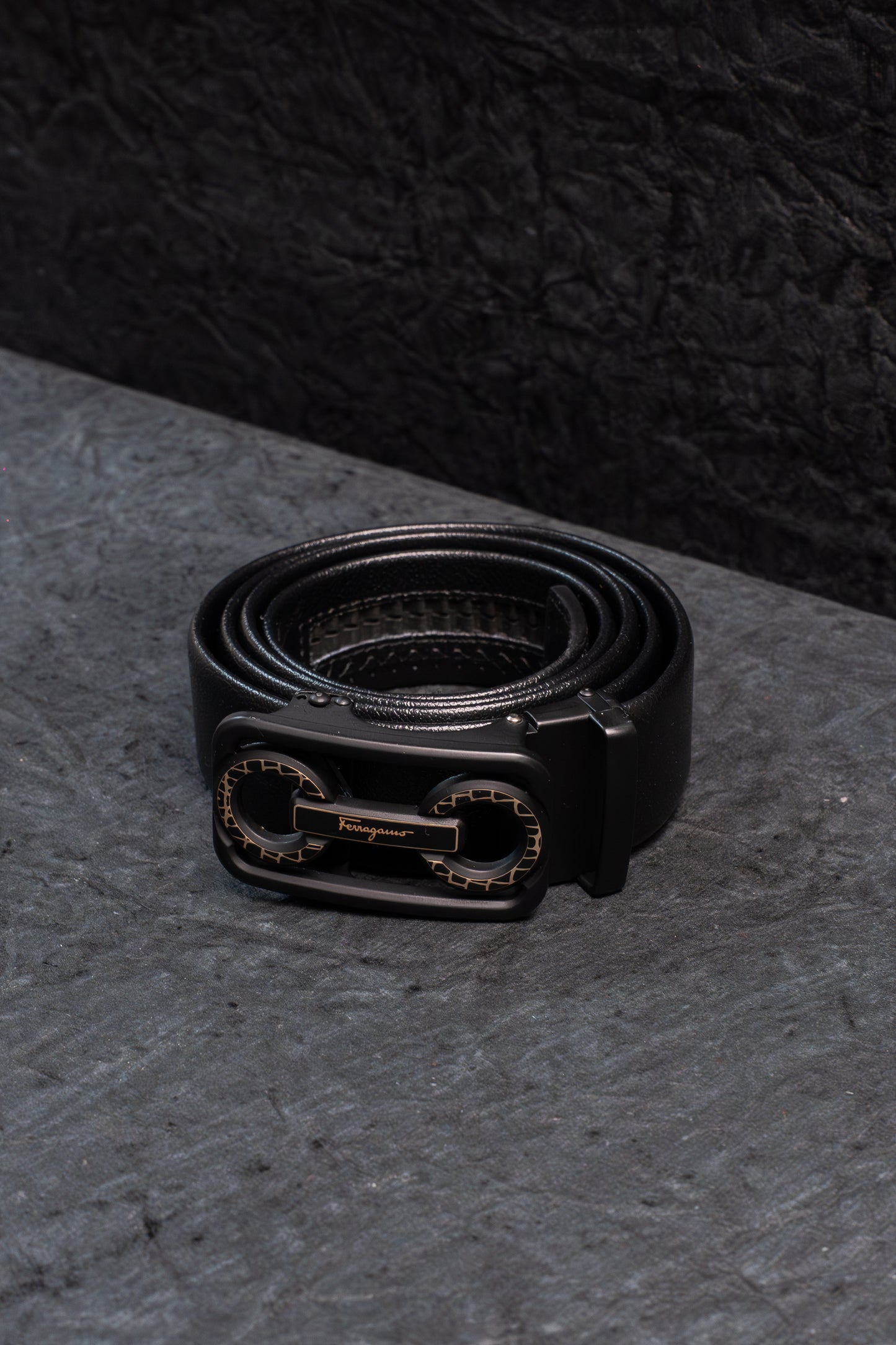 Premium Genuine Leather Belt for Men - Signature Buckle